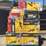 mixed MILWAUKEE & DEWALT TOOL pallet
