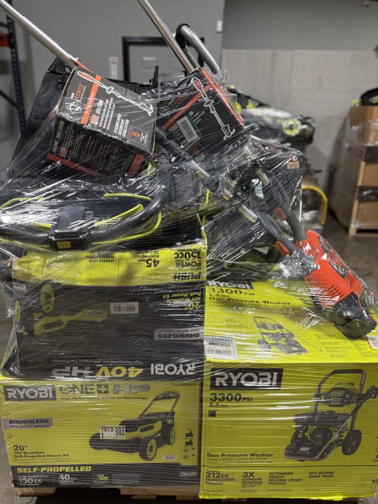 OUTDOOR POWER EQUIPMENT Dewalt PALLET