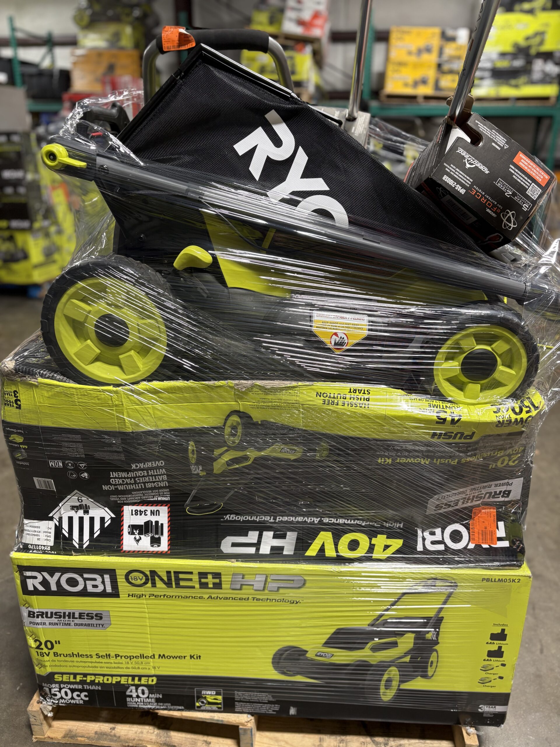 OUTDOOR POWER EQUIPMENT Dewalt PALLET